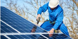 Installation Maintenance Panneaux Solaires Photovoltaïques à Cherac